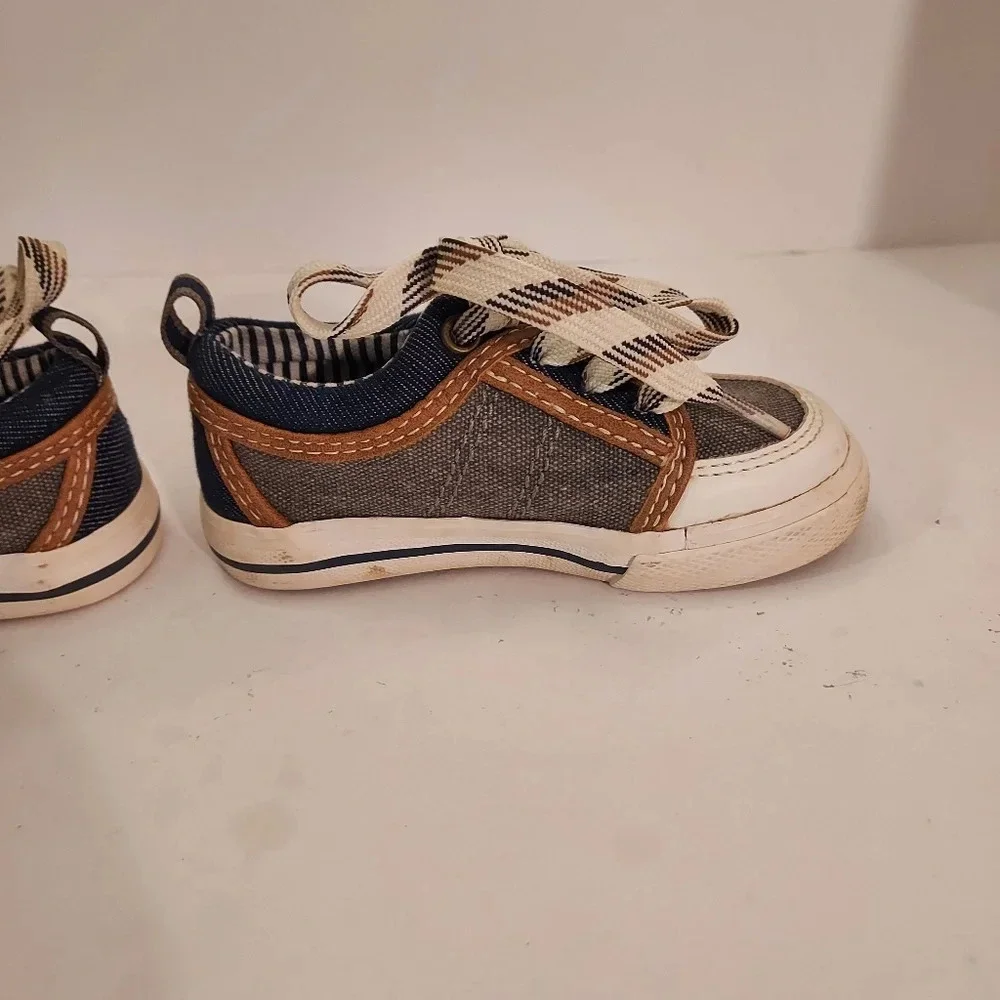 Genuine Kids by OshKosh Denim Lace Up Casual Sneakers in Size 6 (Toddler Size)